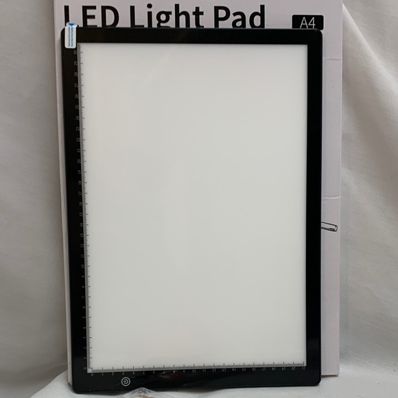 LED Light Pad - Black Frame - Picture 2 of 8